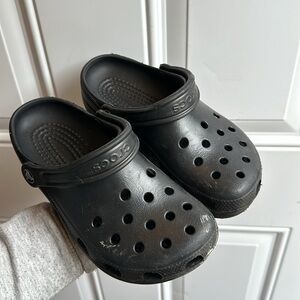 Crocs - size 6 Women’s / Size 4 Mens